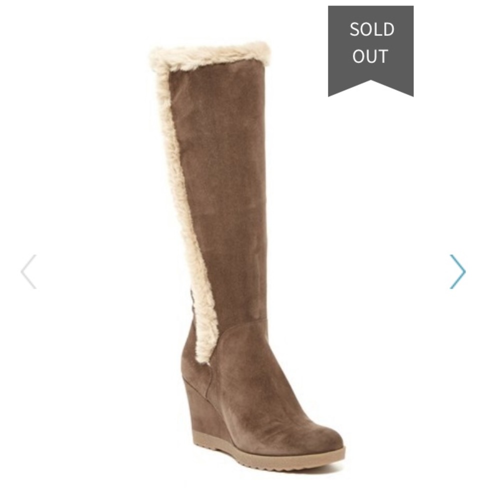 Aquatalia faux fur- 100%suede wedge boots